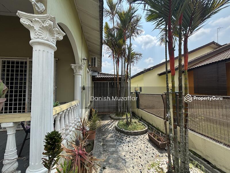 Untuk Dijual - Kampung Melayu Batu 16