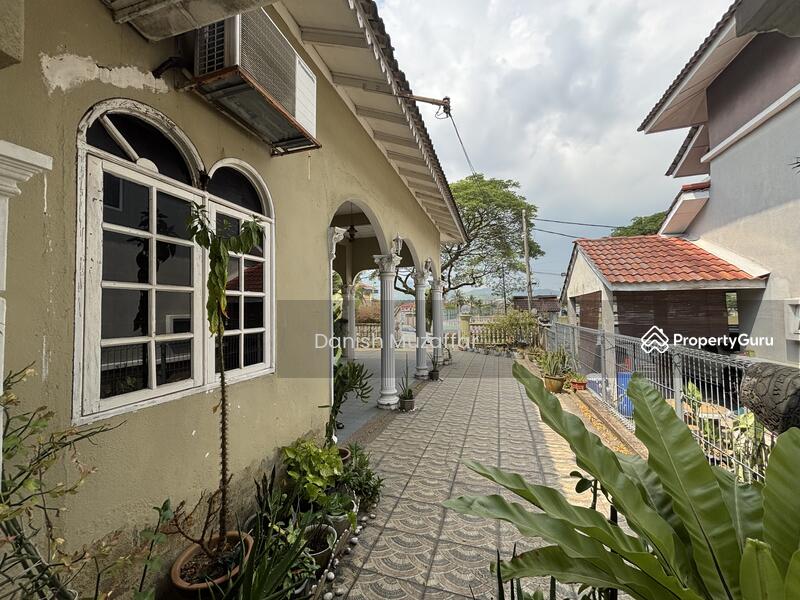 Untuk Dijual - Kampung Melayu Batu 16