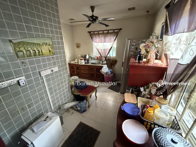 Untuk Dijual - Kampung Melayu Batu 16