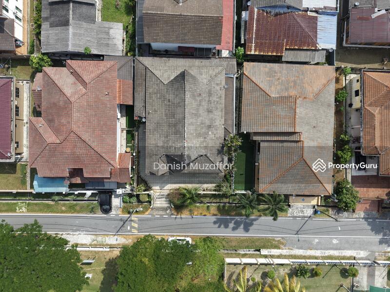 Untuk Dijual - Kampung Melayu Batu 16