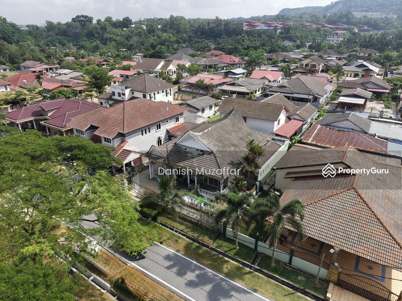 Untuk Dijual - Kampung Melayu Batu 16