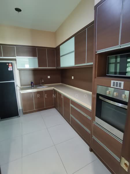 Kondominium untuk Disewa di Platino Condominium - Irene Goh - Kitchen - PropertyGuru.com.my