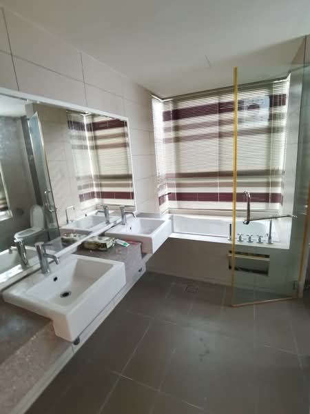 Kondominium untuk Disewa di Platino Condominium - Irene Goh - Bathroom - PropertyGuru.com.my