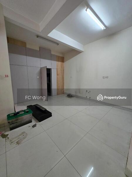 Untuk Dijual - Semi-D house at Sutera Damansara