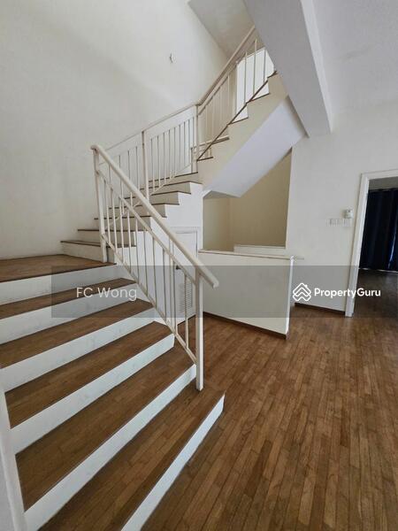 Untuk Dijual - Semi-D house at Sutera Damansara