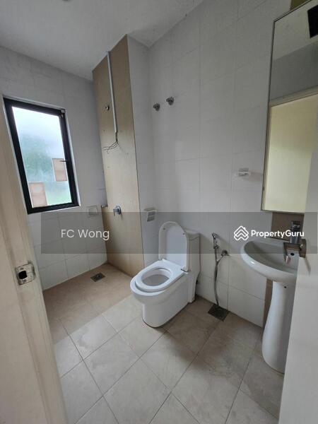 Untuk Dijual - Semi-D house at Sutera Damansara