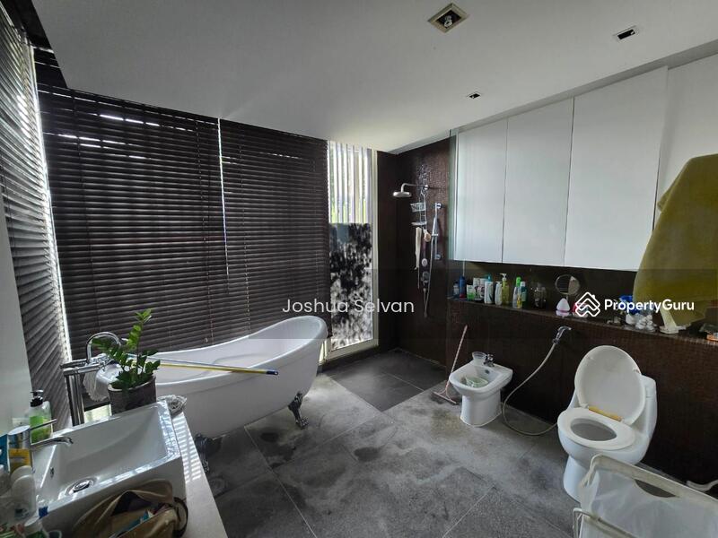 For Sale - Bungalow at Taman Damansara Endah