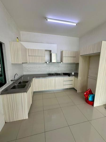Condominium for Rent at V-Residensi - Terry Khaw - Kitchen - PropertyGuru.com.my