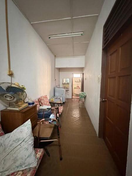 Rumah Teres 2-Tingkat untuk Dijual di Taman Lip Sin (Sungai Dua) - Zhonl Saw Boon Loong - Corridor - PropertyGuru.com.my