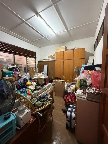 Rumah Teres 2-Tingkat untuk Dijual di Taman Lip Sin (Sungai Dua) - Zhonl Saw Boon Loong - Bedroom - PropertyGuru.com.my