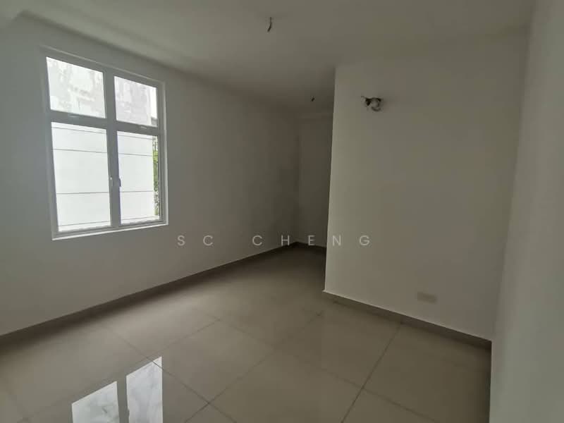 Semi-Detached House for Sale in Taman Mutiara Mas (Skudai) - SC Cheng - PropertyGuru.com.my