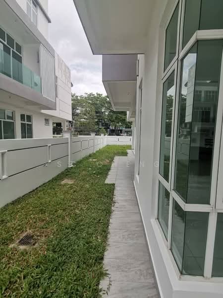Semi-Detached House for Sale in Taman Mutiara Mas (Skudai) - SC Cheng - PropertyGuru.com.my