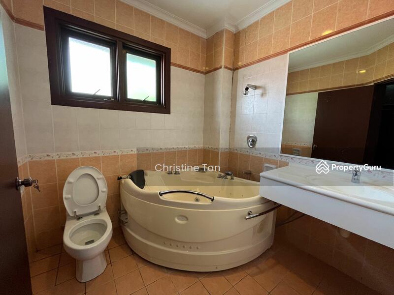 For Sale - Bungalow at Mutiara Damansara