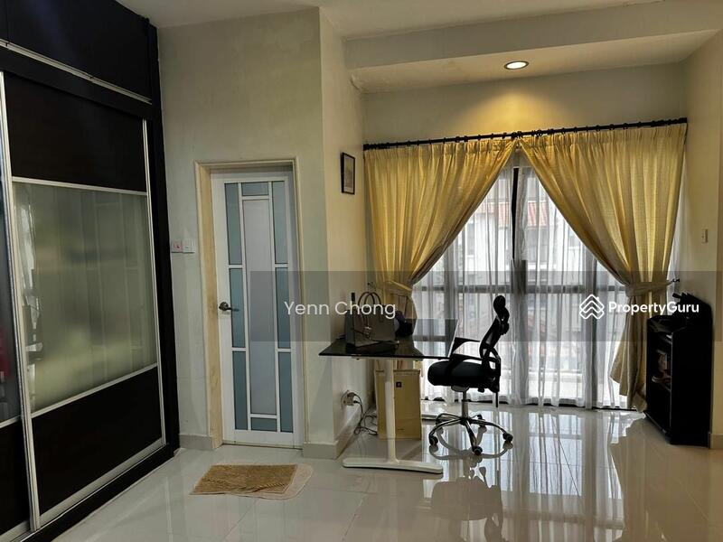 Untuk Dijual - Terrace house at Jalil Sutera
