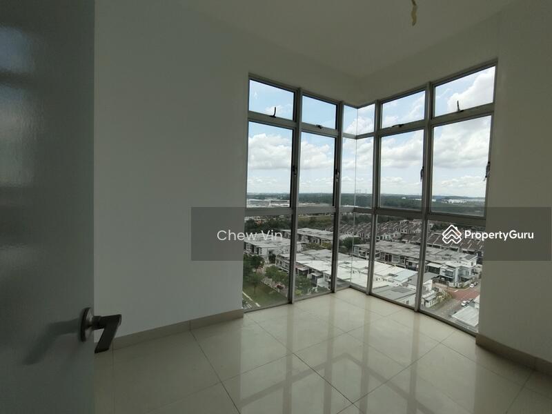 For Sale - D’Lagoon Luxury Development By The Lake