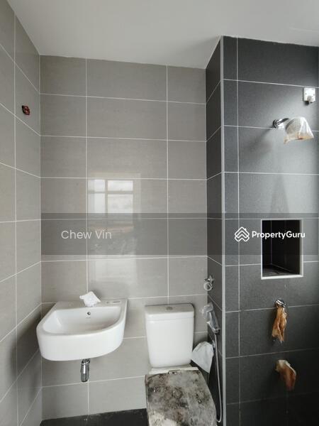 For Sale - D’Lagoon Luxury Development By The Lake