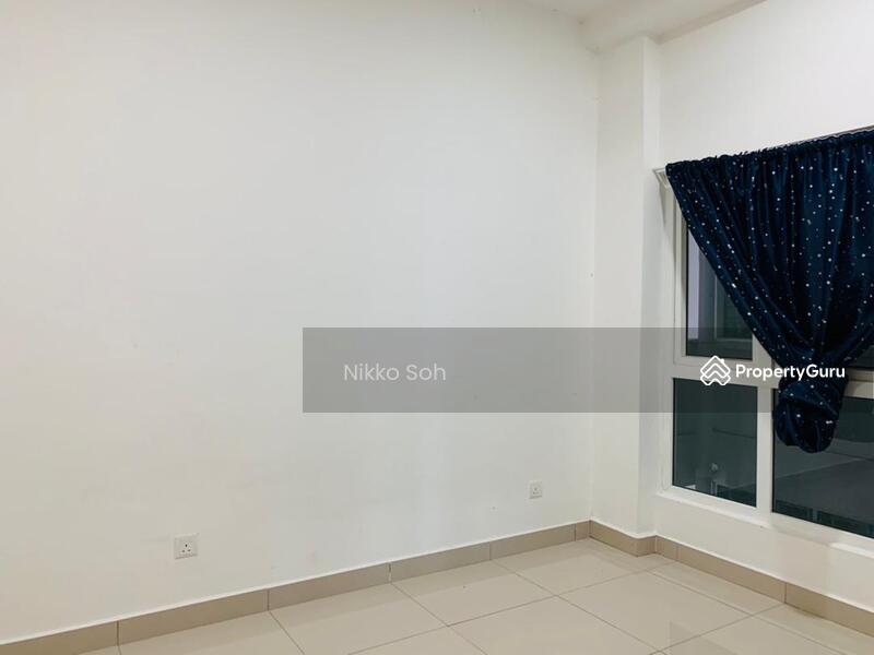 Untuk Dijual - Seasons Amara Larkin