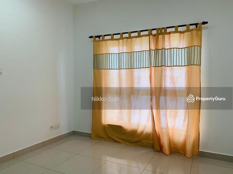 Untuk Dijual - Seasons Amara Larkin