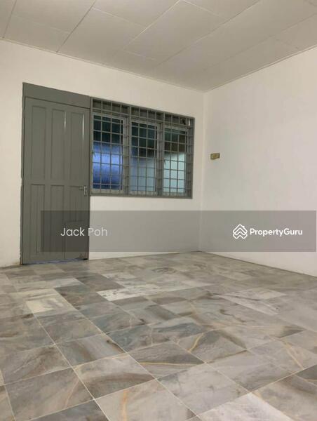 Untuk Dijual - Terrace house at Taman Arkid