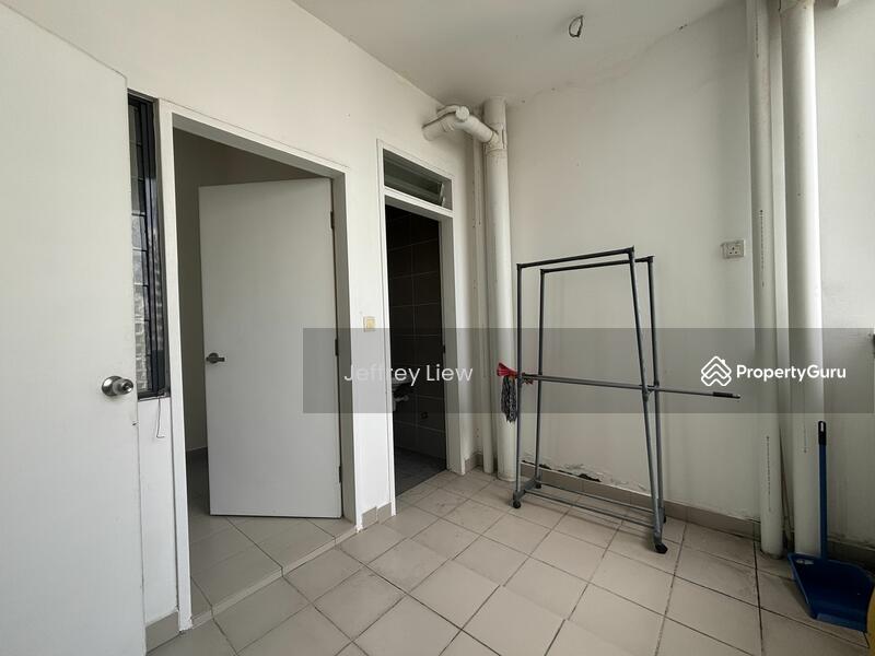 For Rent - You City, Batu 9 Cheras