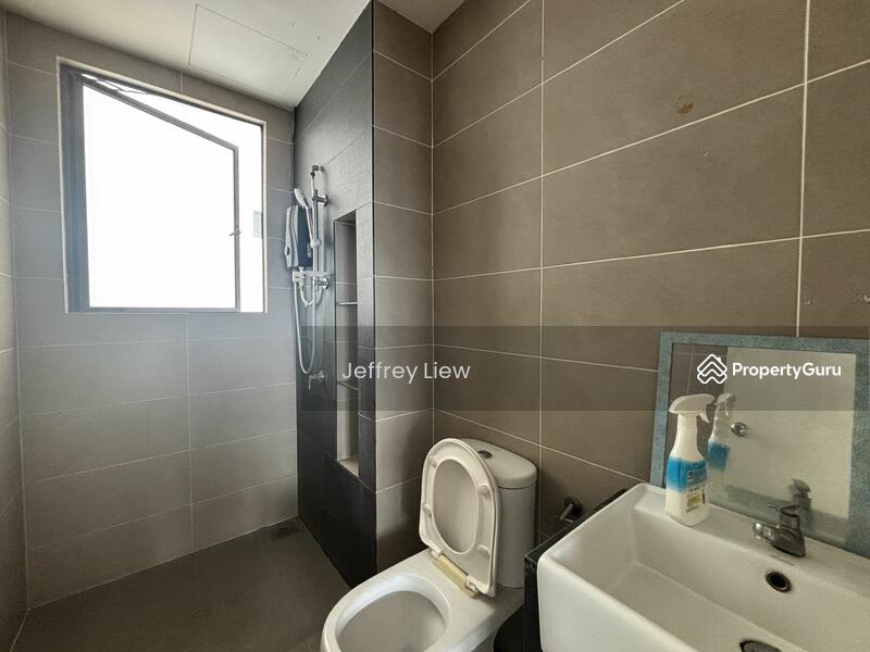 For Rent - You City, Batu 9 Cheras