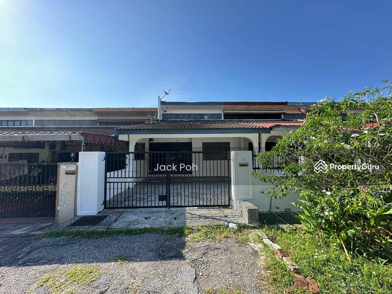 Untuk Dijual - Terrace house at Taman Rishah