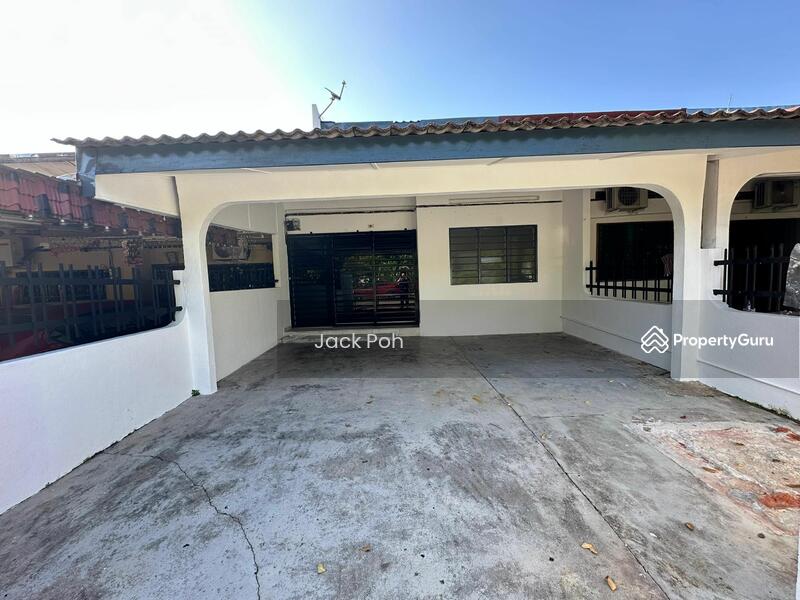 Untuk Dijual - Terrace house at Taman Rishah
