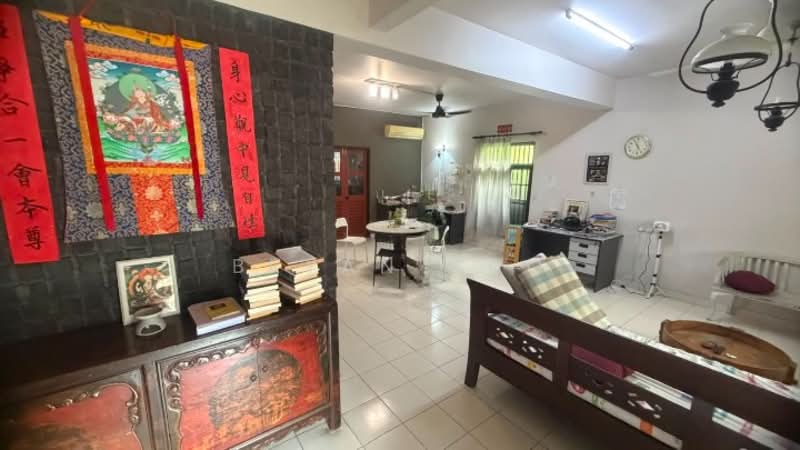 2-storey Terraced House for Sale in Seksyen 5 (Kota Damansara) - Bryan Cho - Living Room - PropertyGuru.com.my