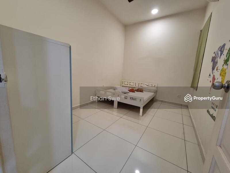 Untuk Dijual - Suria Putra