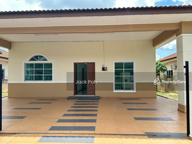 For Sale - Bungalow at Taman Chemor Mesra