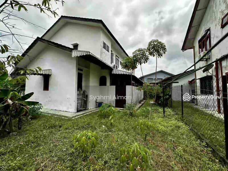 For Sale - Bungalow at Kampung Melayu