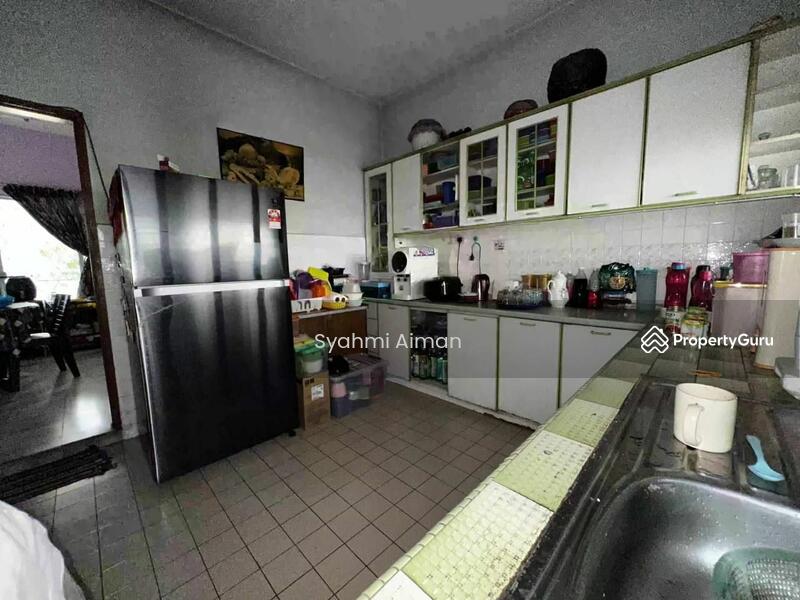 For Sale - Bungalow at Kampung Melayu