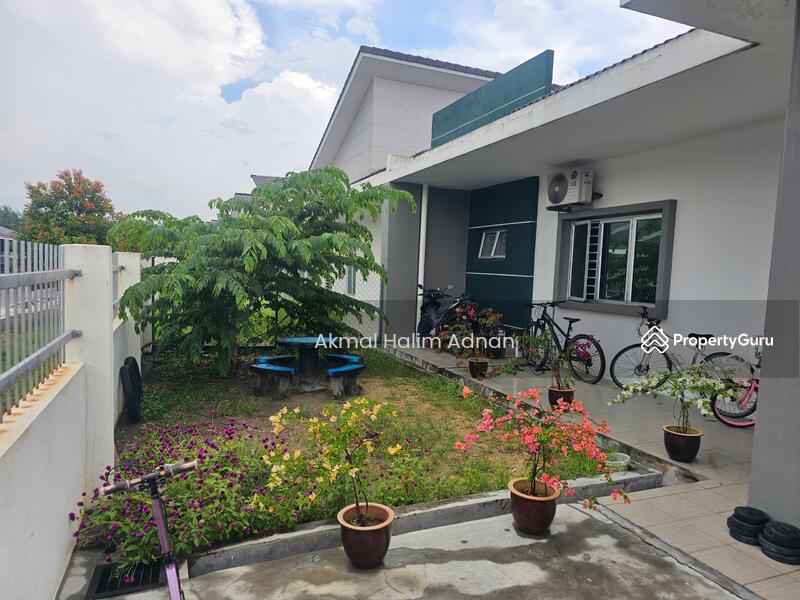For Sale - Semid single storey, peacefull environment,near mosque.