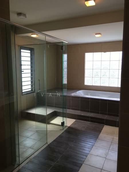 Kondominium untuk Disewa di Opal Damansara - Ivan Kok - Bathroom - PropertyGuru.com.my