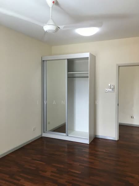 Kondominium untuk Disewa di Opal Damansara - Ivan Kok - Bedroom - PropertyGuru.com.my