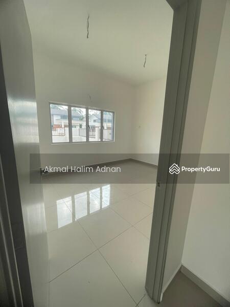Untuk Dijual - Meru Klang,Semid single storey (41.5 x 67) ,new unit freehold.