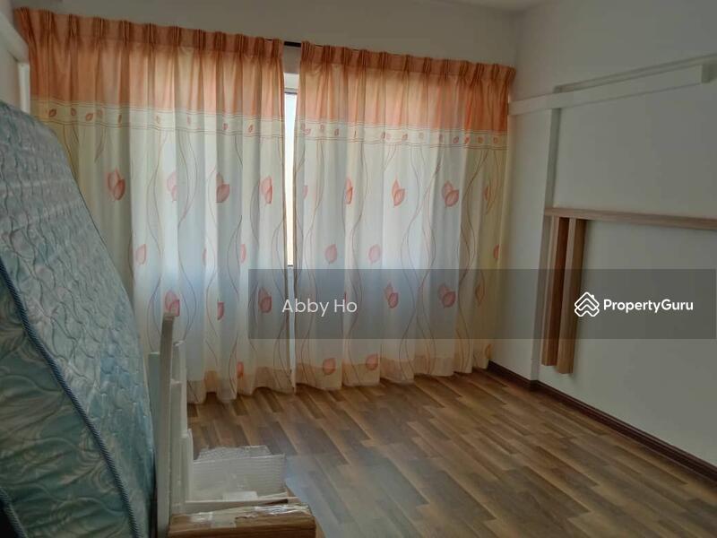 For Rent - Garden City Straits