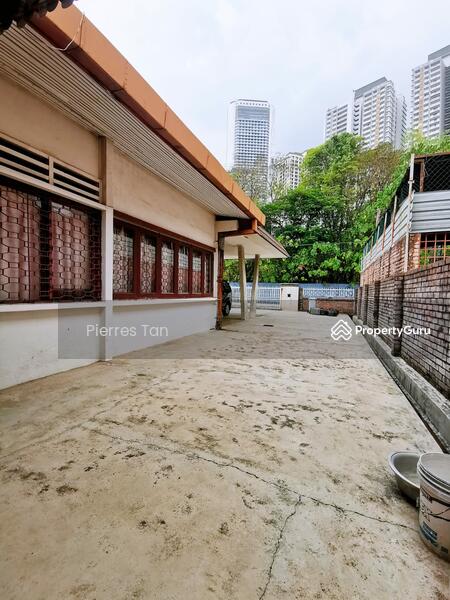 Outside view 3