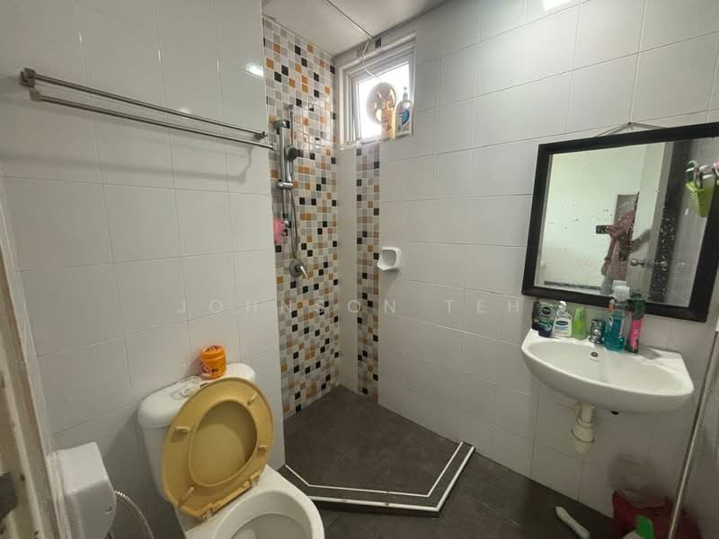 Condominium for Sale at Bayswater Resort Condominium - Johnson Teh - PropertyGuru.com.my