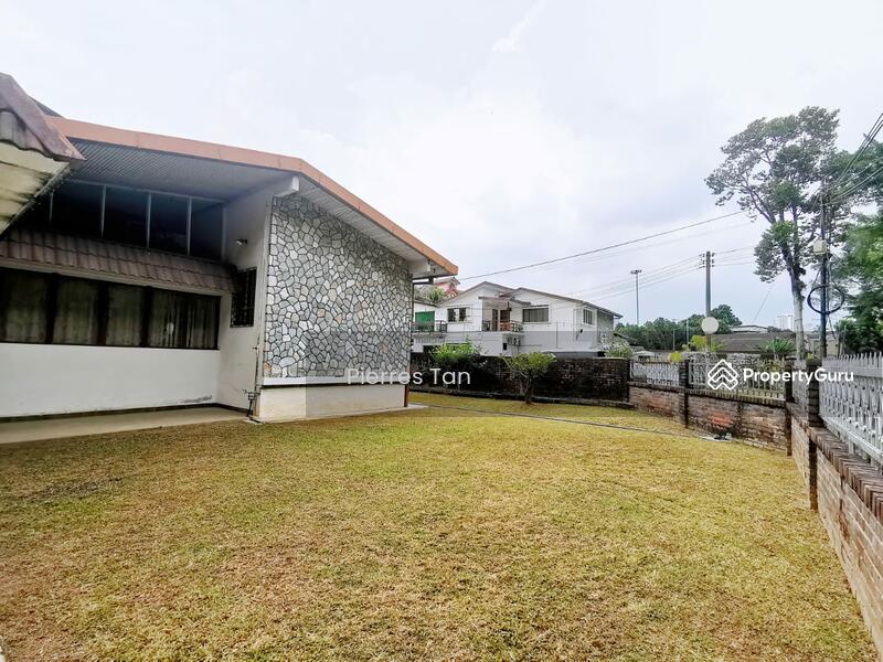 Outside view 2