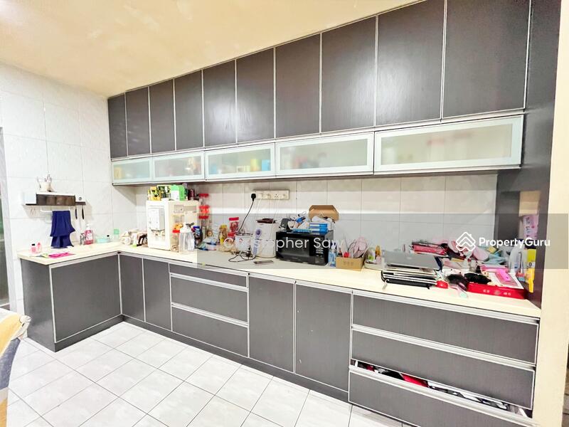 Untuk Dijual - Taman Bukit Serdang Seksyen 11
