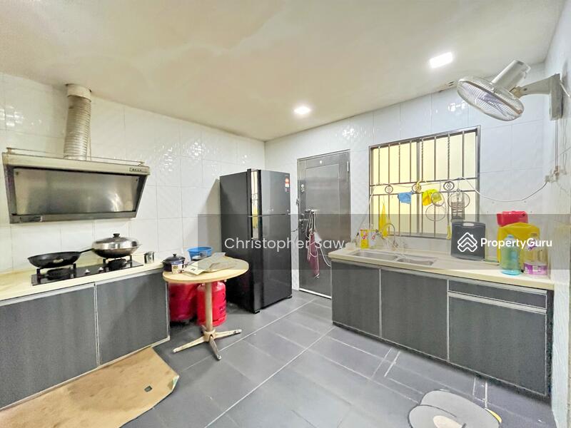 Untuk Dijual - Taman Bukit Serdang Seksyen 11