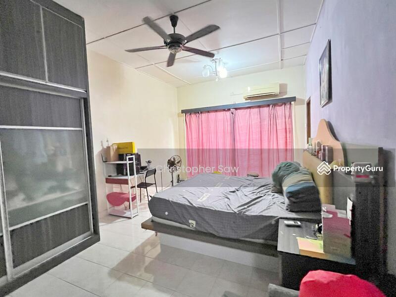 Untuk Dijual - Taman Bukit Serdang Seksyen 11