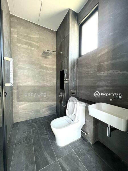 Untuk Dijual - Setia Tropika,Jalan Setia Tropika 10,Alocasia,Doubls storey semi-d