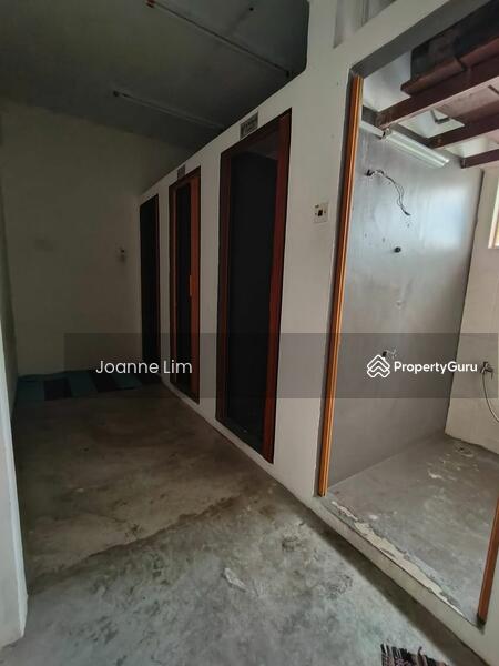 Untuk Disewa - Bukit beruang