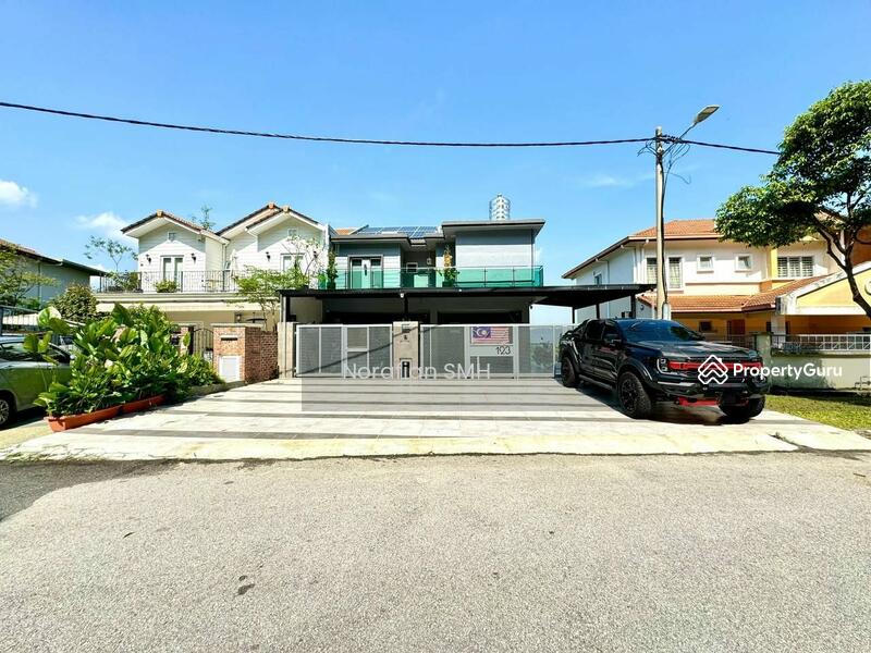 For Sale - 2.5 Storey Terrace Semi-D at Ukay Perdana De Puncak Ukay