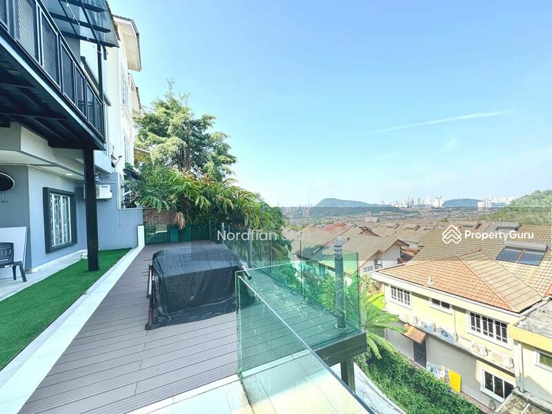 For Sale - 2.5 Storey Terrace Semi-D at Ukay Perdana De Puncak Ukay