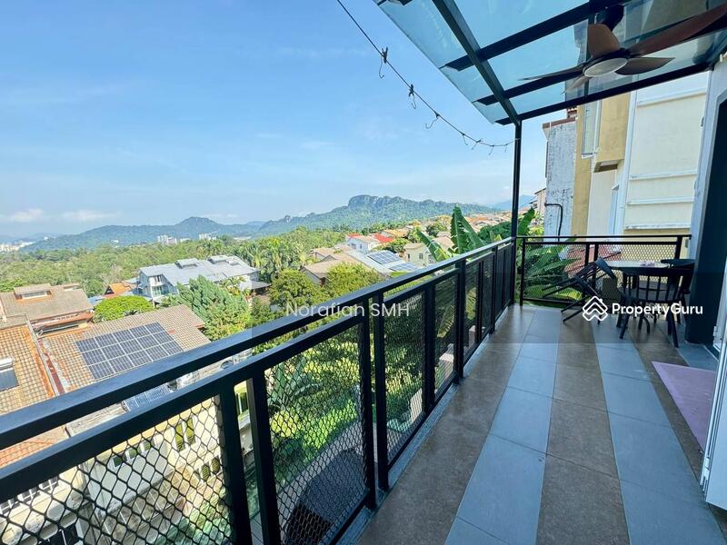 For Sale - 2.5 Storey Terrace Semi-D at Ukay Perdana De Puncak Ukay