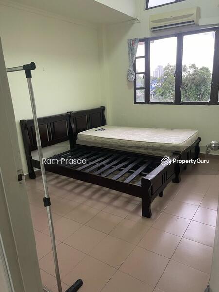 For Sale - Frinza Court