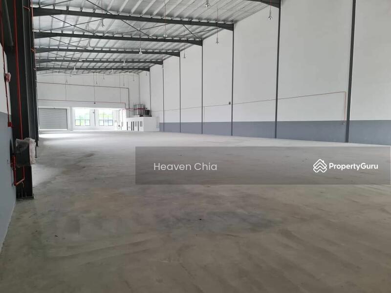 For Rent - Semi-D factory at Seksyen 25